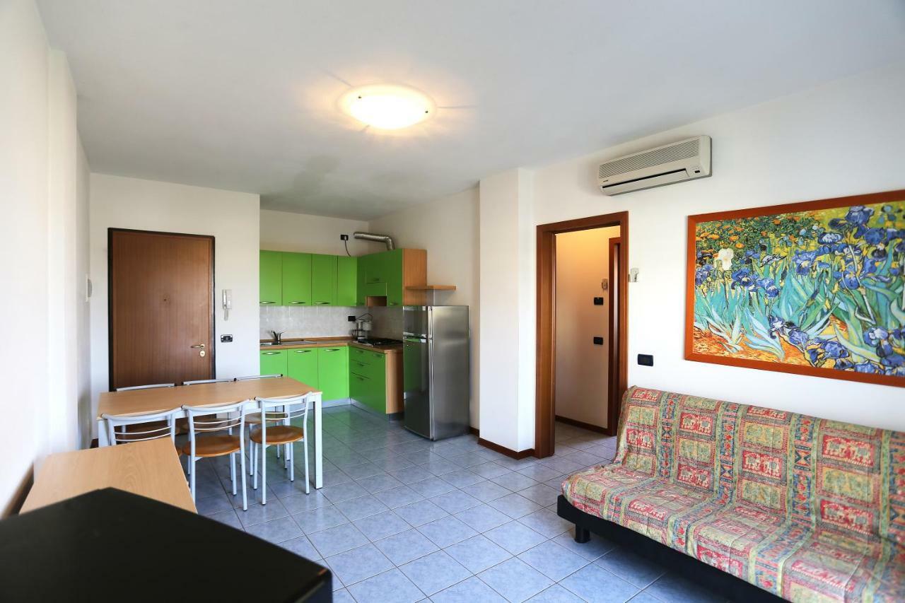 Olmi Lido Altanea Apartment กาออร์เล ภายนอก รูปภาพ
